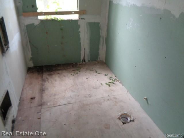 15772 Chatham Street, Detroit, MI 48223