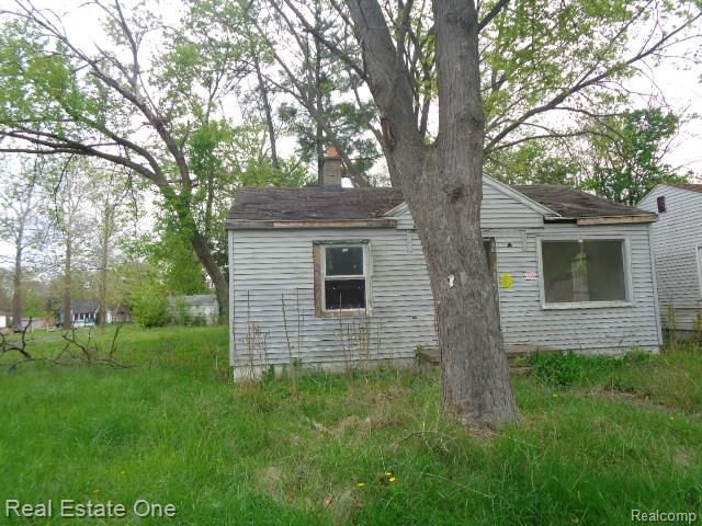 15772 Chatham Street, Detroit, MI 48223