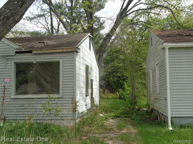 15772 Chatham Street, Detroit, MI 48223