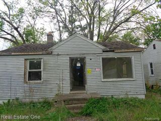 15772 Chatham Street, Detroit, MI 48223