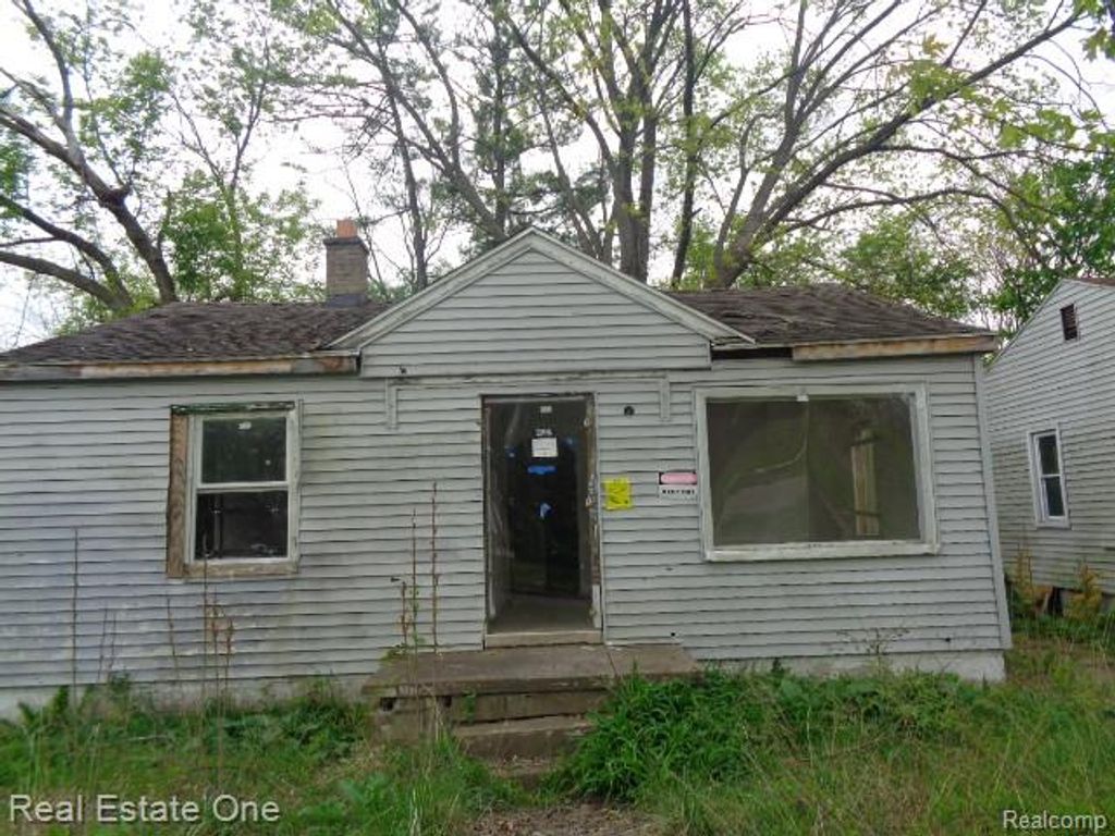 15772 Chatham Street, Detroit, MI 48223