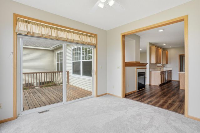 5792 Prairie Ridge Drive 182, Shoreview, MN 55126