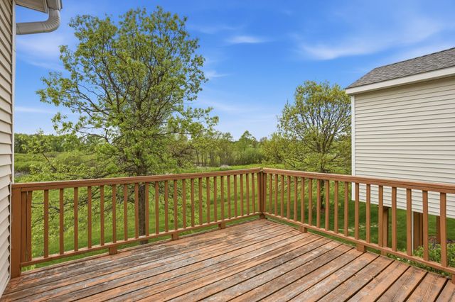 5792 Prairie Ridge Drive 182, Shoreview, MN 55126