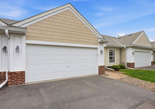 5792 Prairie Ridge Drive 182, Shoreview, MN 55126