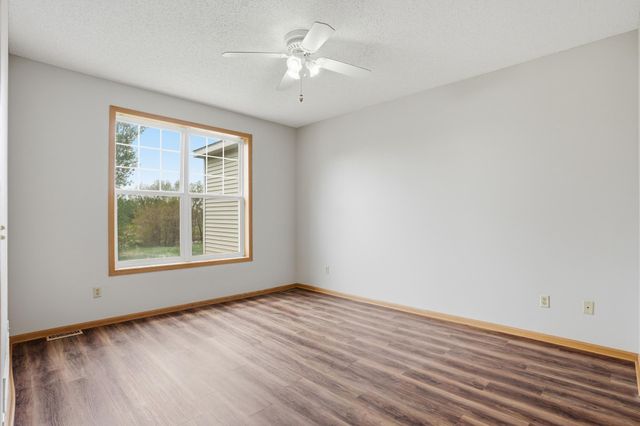 5792 Prairie Ridge Drive 182, Shoreview, MN 55126