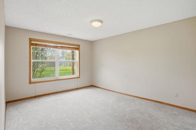5792 Prairie Ridge Drive 182, Shoreview, MN 55126