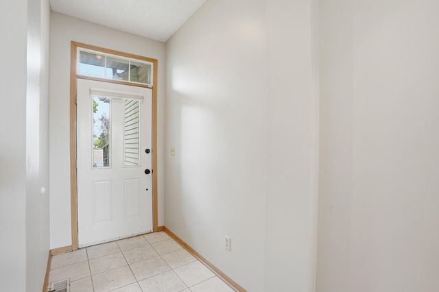 5792 Prairie Ridge Drive 182, Shoreview, MN 55126