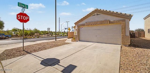 23765 W DESERT BLOOM Street, Buckeye, AZ 85326