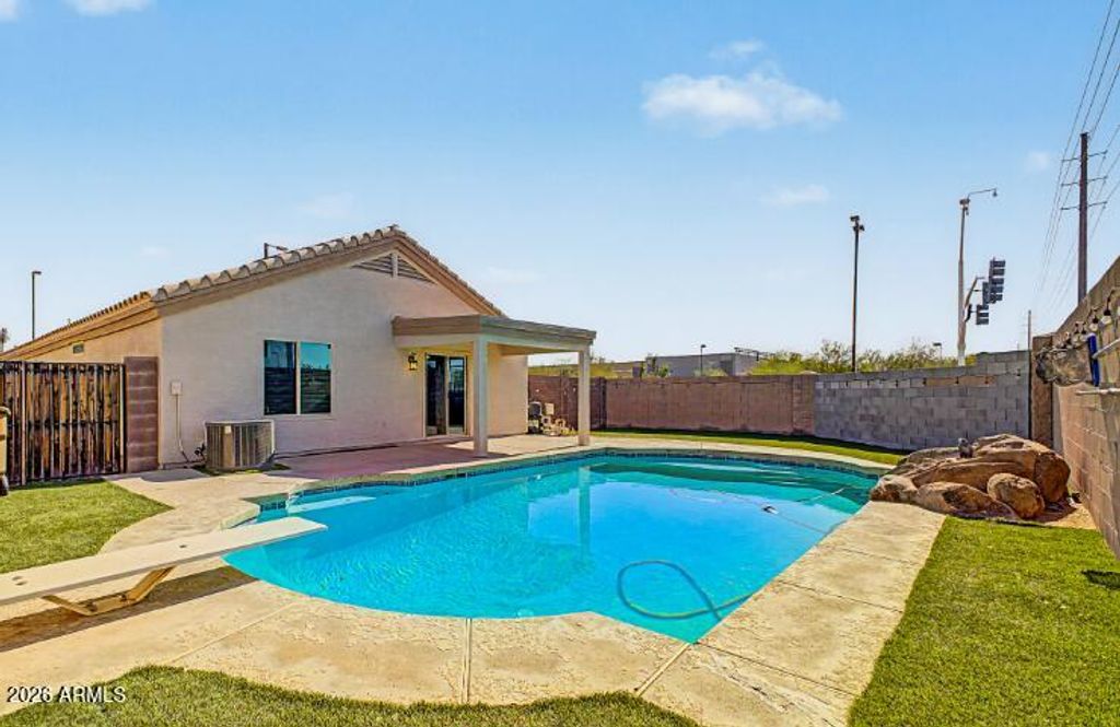 23765 W DESERT BLOOM Street, Buckeye, AZ 85326