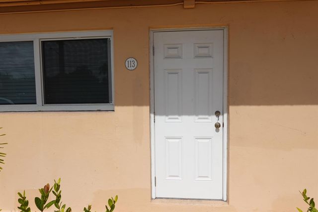 301 E Mcnab Road 113, Pompano Beach, FL 33060