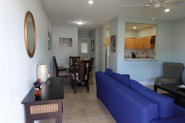 301 E Mcnab Road 113, Pompano Beach, FL 33060