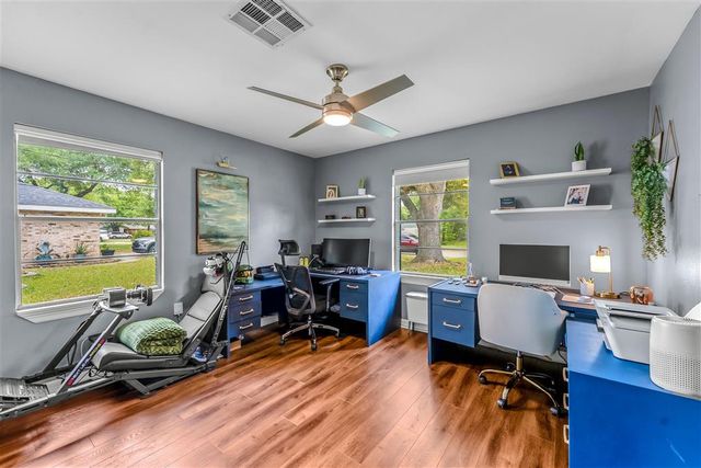 2503 Oak Cliff Street, Lake Charles, LA 70607