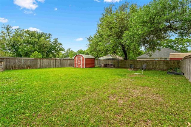 2503 Oak Cliff Street, Lake Charles, LA 70607