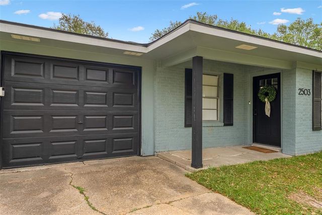 2503 Oak Cliff Street, Lake Charles, LA 70607