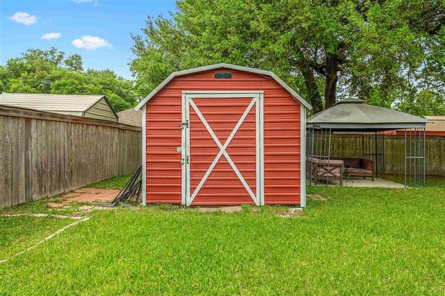 2503 Oak Cliff Street, Lake Charles, LA 70607