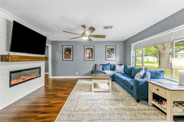 2503 Oak Cliff Street, Lake Charles, LA 70607