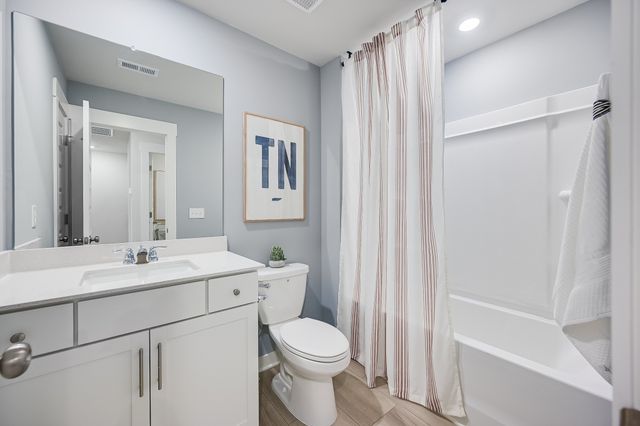 104 Bullpen Ct Unit A, Clarksville, TN 37042