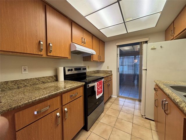 14 E LAS PALMAS WAY, Kissimmee, FL 34743