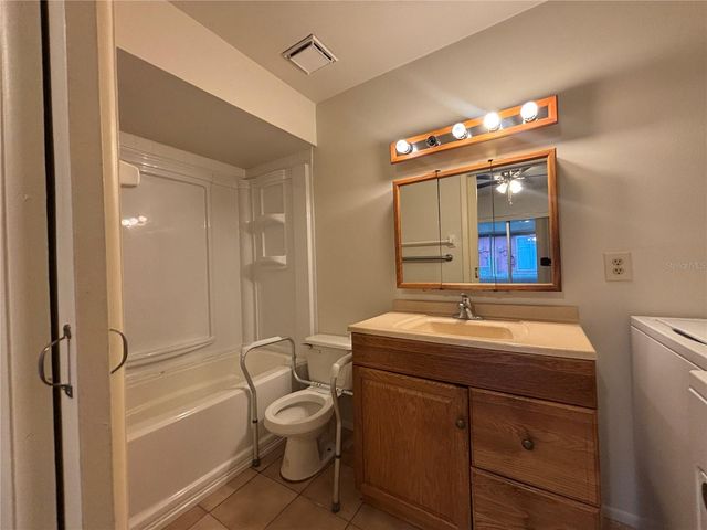 14 E LAS PALMAS WAY, Kissimmee, FL 34743