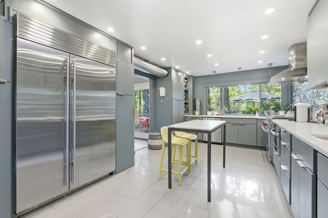 6624 Rolling Fork Dr, Nashville, TN 37205