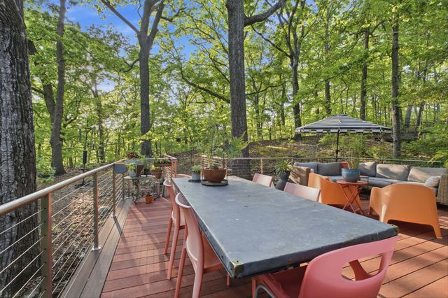 6624 Rolling Fork Dr, Nashville, TN 37205