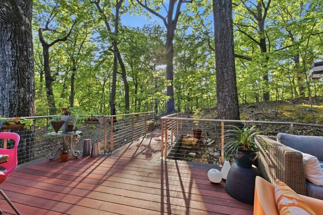 6624 Rolling Fork Dr, Nashville, TN 37205