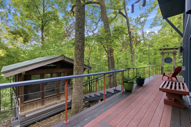 6624 Rolling Fork Dr, Nashville, TN 37205