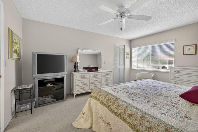 5960 Whispering Pine Way A-2, Greenacres, FL 33463