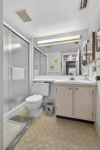 5960 Whispering Pine Way A-2, Greenacres, FL 33463