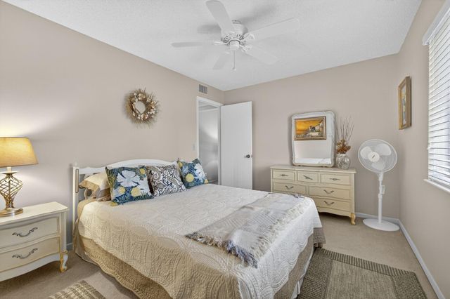 5960 Whispering Pine Way A-2, Greenacres, FL 33463