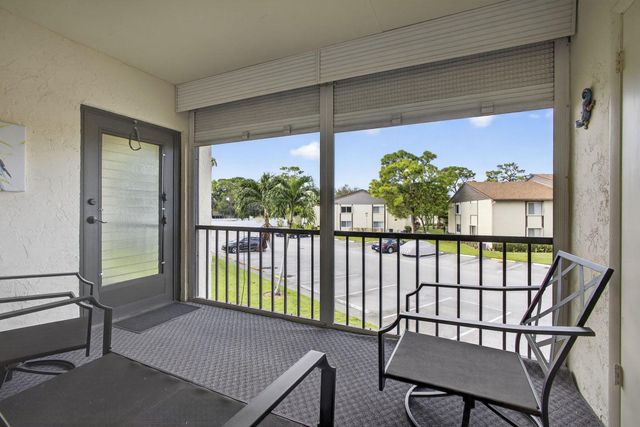 5960 Whispering Pine Way A-2, Greenacres, FL 33463