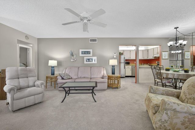 5960 Whispering Pine Way A-2, Greenacres, FL 33463