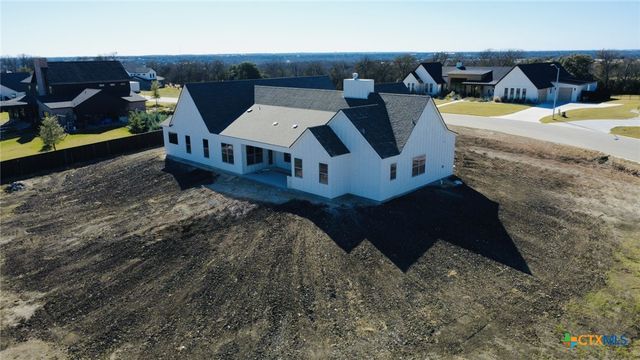 203 Glenview Circle, Belton, TX 76513