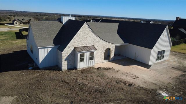 203 Glenview Circle, Belton, TX 76513