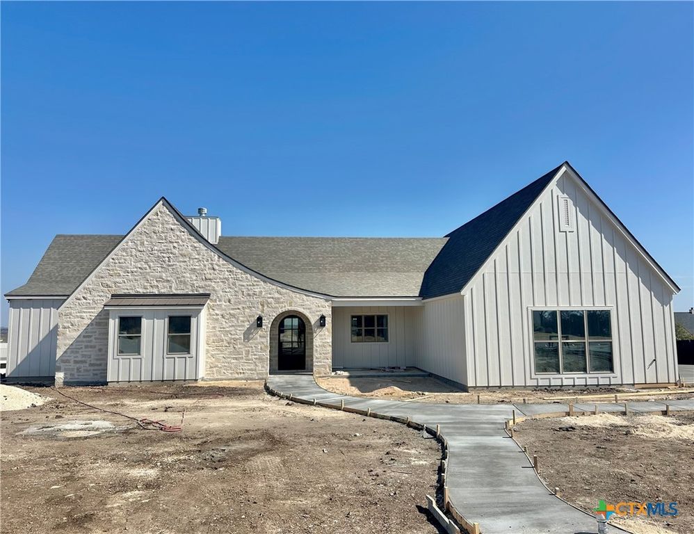 203 Glenview Circle, Belton, TX 76513