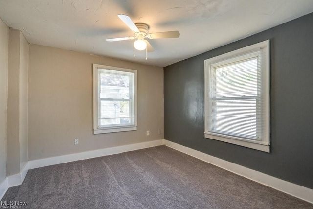 920 Bloomfield Avenue, Akron, OH 44302