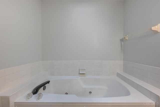 11784 Gable Glen Lane, Symmes Twp, OH 45249