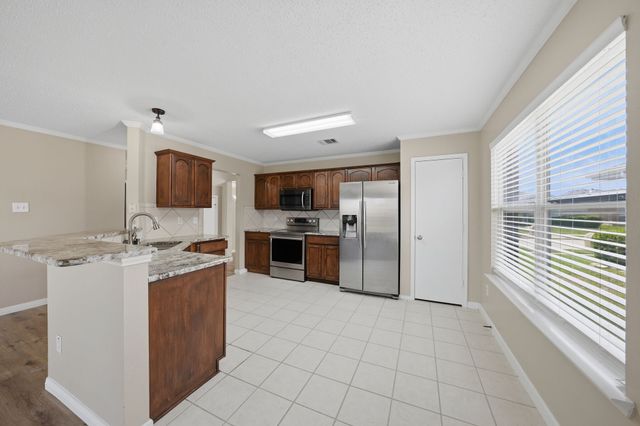 1308 Arbordale Court, Lancaster, TX 75134