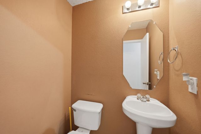 1308 Arbordale Court, Lancaster, TX 75134
