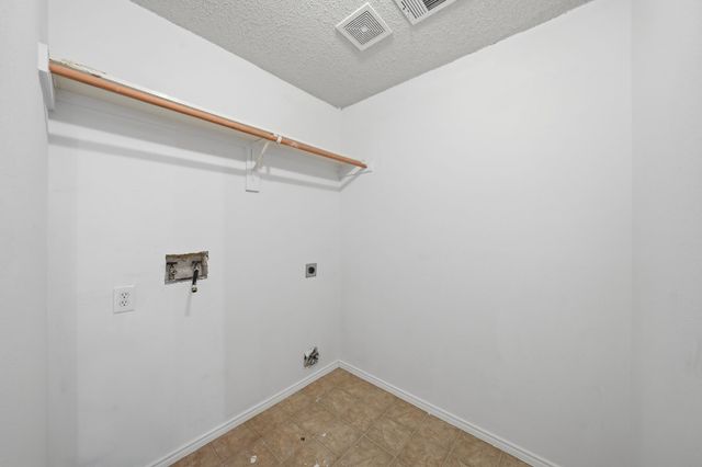1308 Arbordale Court, Lancaster, TX 75134