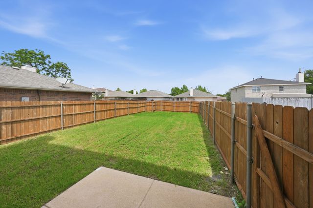 1308 Arbordale Court, Lancaster, TX 75134