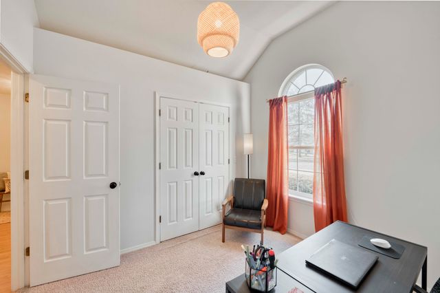 117 W Trail Point Drive, Nixa, MO 65714