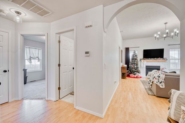 117 W Trail Point Drive, Nixa, MO 65714