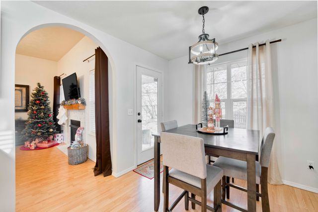 117 W Trail Point Drive, Nixa, MO 65714