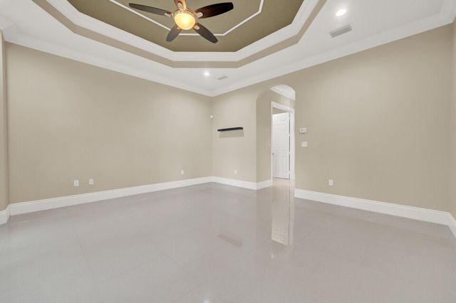 10469 Whitewind Circle, Boynton Beach, FL 33473