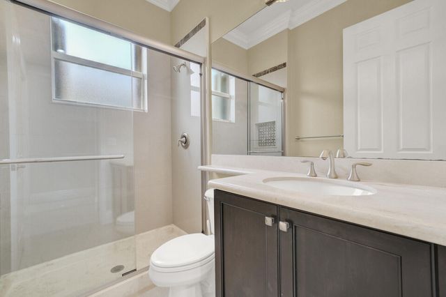 10469 Whitewind Circle, Boynton Beach, FL 33473
