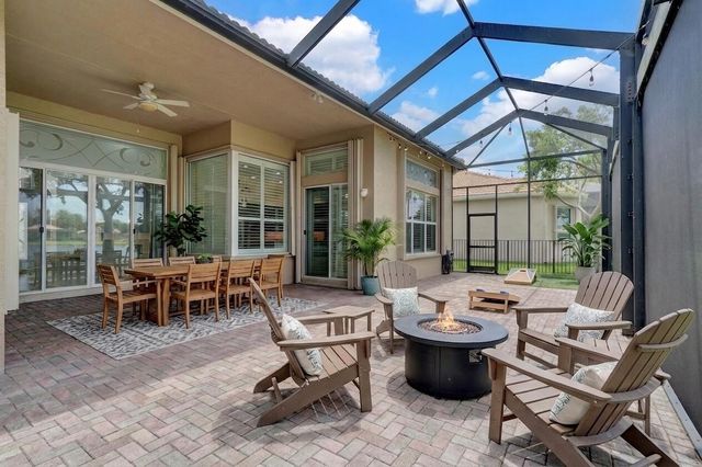 10469 Whitewind Circle, Boynton Beach, FL 33473