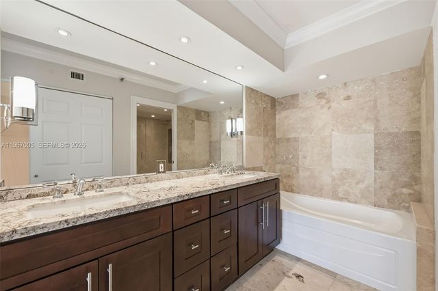 3530 Mystic Pointe Dr 1212, Aventura, FL 33180