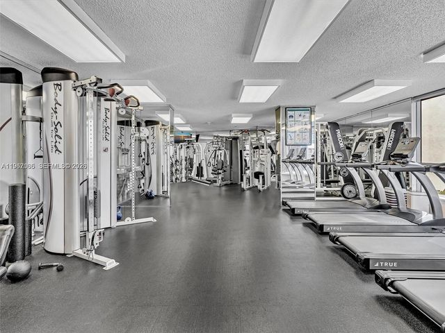 3530 Mystic Pointe Dr 1212, Aventura, FL 33180