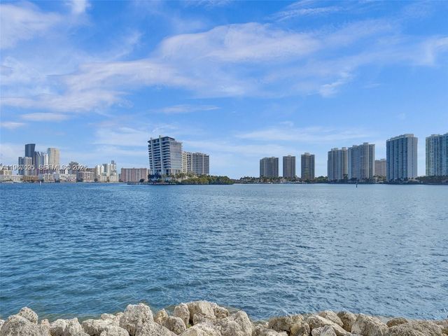 3530 Mystic Pointe Dr 1212, Aventura, FL 33180